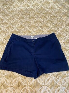 Crown & Ivey Size 16 Navy Caroline Bermuda Shorts